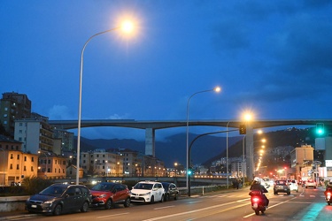 Genova, lungo Bisagno - viadotto autostradale sulla Valbisagno, 