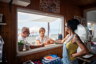 Genova, Voltri - aperta spiaggia libera