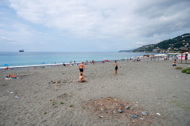 Genova, Voltri - aperta spiaggia libera