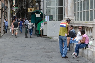 panchina piazza Banchi Ge020714 DSC6218