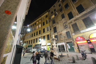 Genova - piazza Campetto - il civico 3 - ristorante cinese