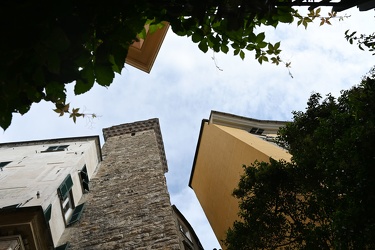 Genova - la Torre degli Embriaci