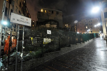 Genova - vico di mezza galera