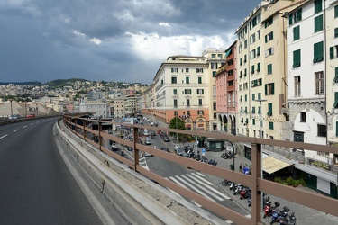 Genova, la zona di Piazza Caricamento