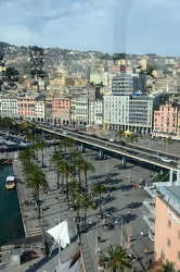 Genova, la zona di Piazza Caricamento