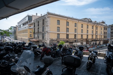 Genova, darsena - i palazzi Metellino e Tabarca, dietro al museo