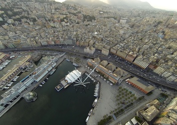 Genova - fotografia aerea con drone e gopro
