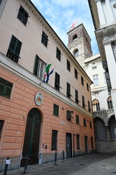 Genova, curia arcivescovile, nuvo stemma vescovo Marco Tasca