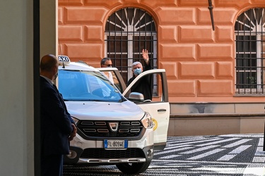 Genova, arcivescovado piazza Matteotti - nuovo arcivescovo Padre