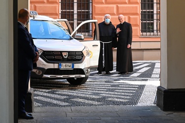 Genova, arcivescovado piazza Matteotti - nuovo arcivescovo Padre