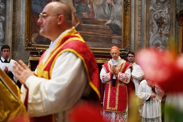 Genova, chiesa di via Lomellini - messa per i politici officiata