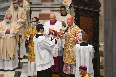 Genova, cattedrale San Lorenzo - ultima messa e saluto Cardinale