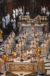 Genova, cattedrale San Lorenzo - ultima messa e saluto Cardinale