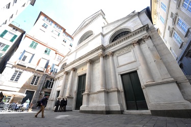 Genova - piazza delle Vigne - la chiesa