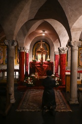 sepolcro chiesa S Stefano 14042022-101-2