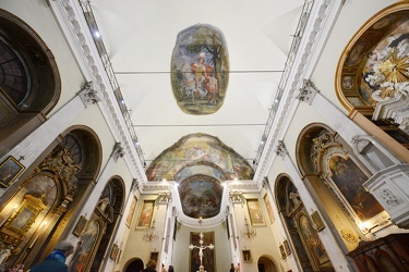 Genova - la chiesa di via Lagustena - scoperti e restaurati cinq