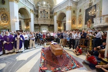 Genova - I funerali di padre Modesto Paris