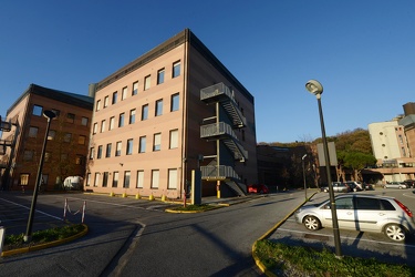 Genova - centro biotecnologie avanzate CBA - sperimentazione ani