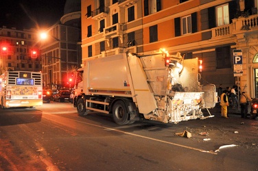 alluvione x AMIU Ge112011-3909