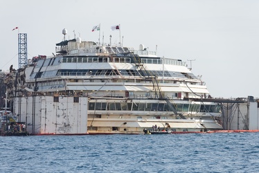 Isola del Giglio - Costa Concordia - dopo il transito dell'ultim