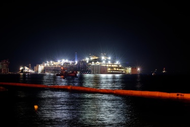 Isola del Giglio - Costa Concordia - esterno notte - il relitto 