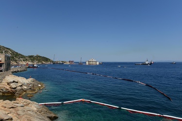 Isola del Giglio - Costa Concordia - la situazione di sabato 19 