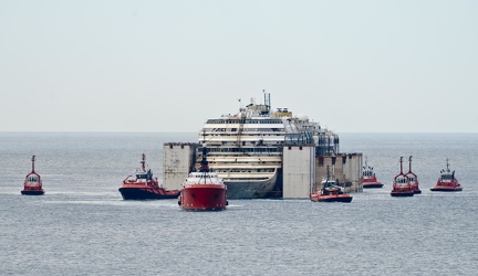 Concordia manovra porto