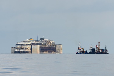 Costa Concordia - terzo giorno di navigazione verso Genova - la 