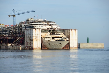 Genova - porto Volri VTE - le prime manovre per lo spostamento d