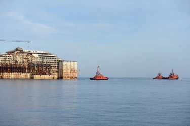 Genova - porto Volri VTE - le prime manovre per lo spostamento d