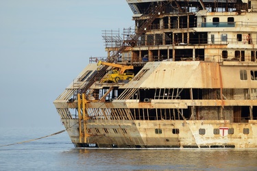 Genova - porto Volri VTE - le prime manovre per lo spostamento d