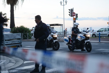 Nizza - le ore successive al terrificante attentato