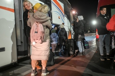 Emergenza ucraina arrivo profughi 06032022-18