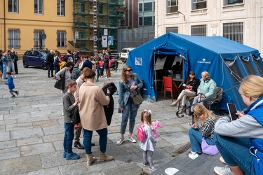 Genova - tour del capoluogo per i profughi ucraini, organizzato 