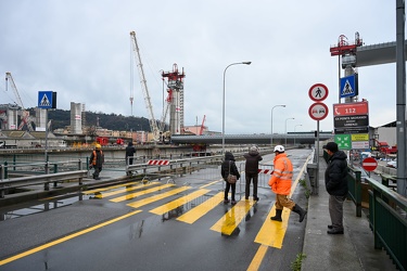 Genova, avanzamento lavori nuovo ponte - trasferimento campata i