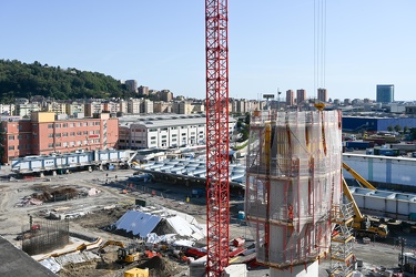 Genova, avanzamento lavori cantiere nuovo ponte per Genova