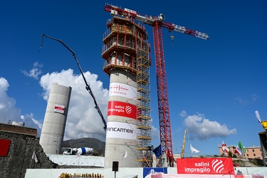 Genova, cantiere nuovo ponte - cerimonia per la. conclusione del