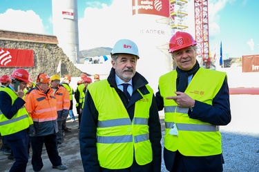 Genova, cantiere nuovo ponte - cerimonia per la. conclusione del