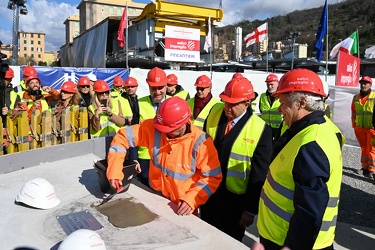 Genova, cantiere nuovo ponte - cerimonia per la. conclusione del