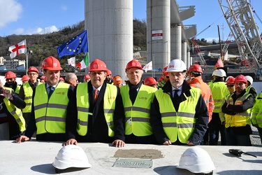 Genova, cantiere nuovo ponte - cerimonia per la. conclusione del