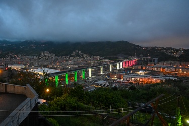 Genova, ex ponte Morandi - terminato impalcato e illuminazione t