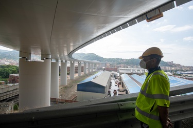 Genova, reportage per Quattroruote dentro il ponte viadotto auto