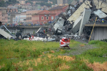 Genova - crollo di ponte Morandi - il primo giorno