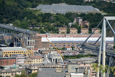 Genova - il secondo giorno dopo la tragedia di Ponte Morandi