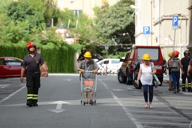 Genova - il secondo giorno dopo la tragedia di Ponte Morandi