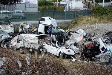 Genova, Bolzaneto  - area in cui sono accumulati i resti del cro