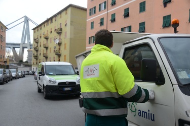 Genova, zona Certosa - la situazione attorno al ponte prima dell