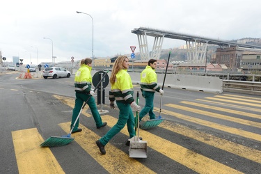 Genova, zona Certosa - la situazione attorno al ponte prima dell