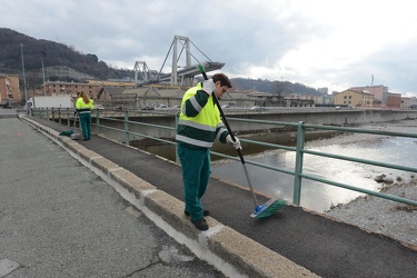 Genova, zona Certosa - la situazione attorno al ponte prima dell