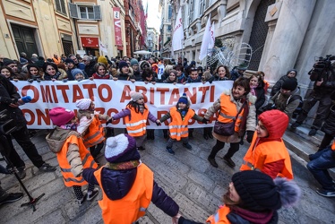 corteo abitanti confini zona rossa 11012019-2324